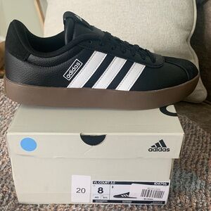 Adidas VL Court 3.0 women’s 8